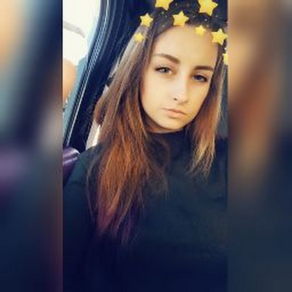 Meet your Posher, Hali - Picture 1 of 1